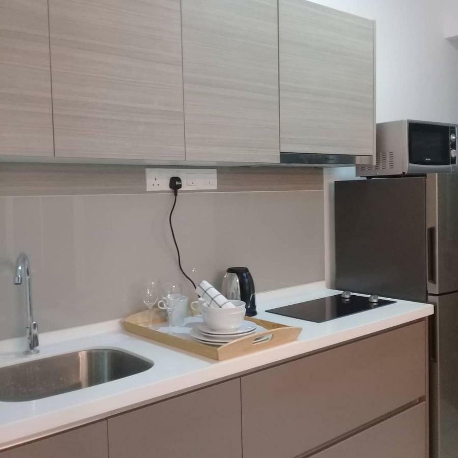 Adore Homestay@Emira Seksyen 13 Shah Alam, Msu, Stadium, Aeon Mall 외부 사진